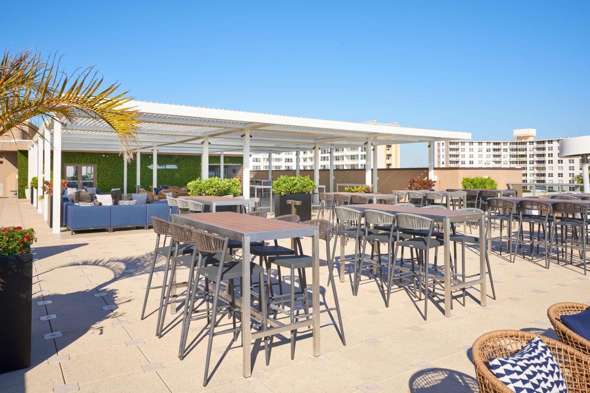 Home2 Suites By Hilton Pompano Beach Pier, Fl Exteriör bild