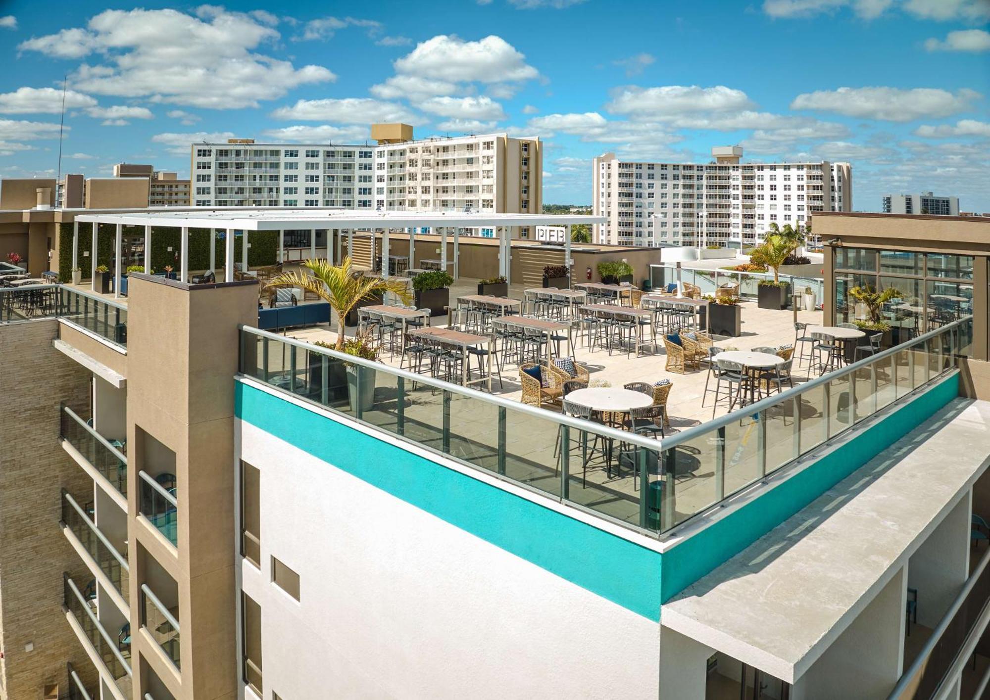 Home2 Suites By Hilton Pompano Beach Pier, Fl Exteriör bild